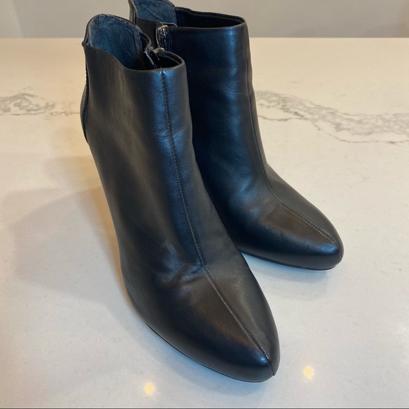 Circus by Sam Edelman black leather booties - Picture 3 of 9